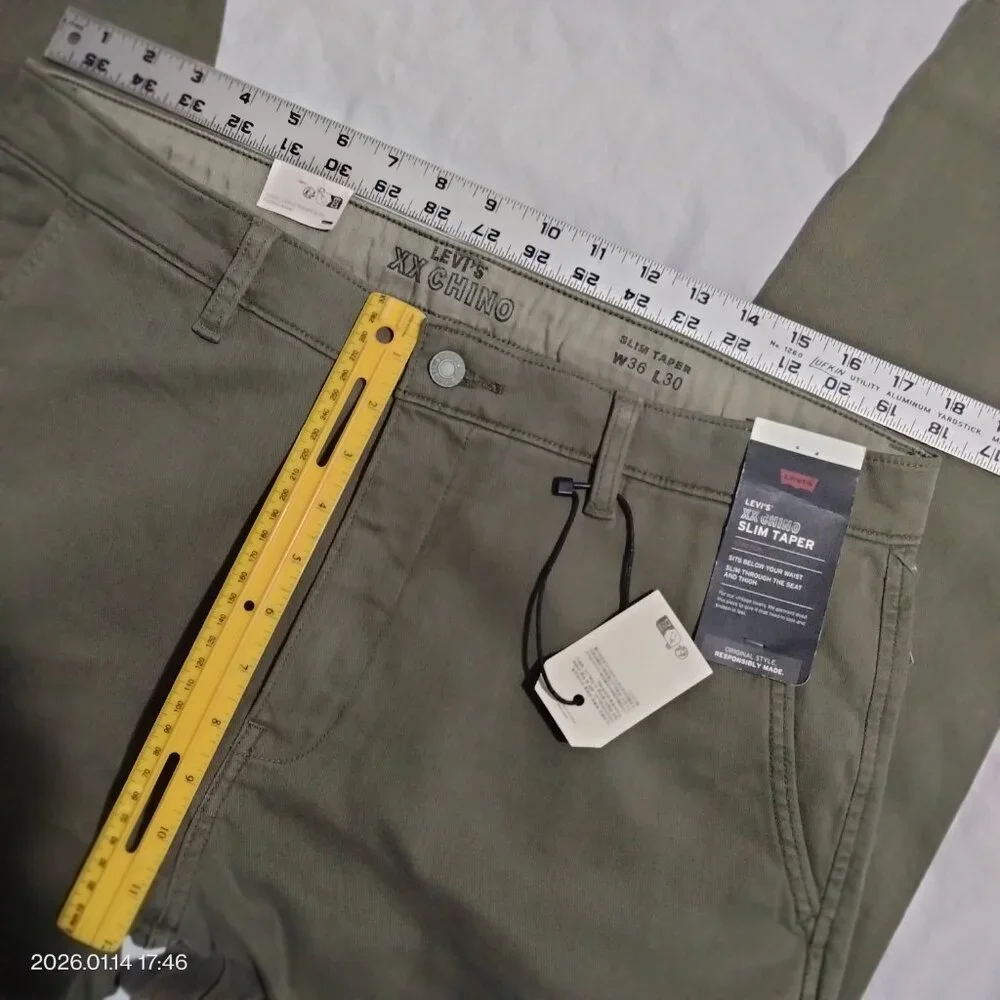 Levi's Men’s XX Chino Slim Taper Stretch 36x30 Green Pants NWT - Picture 2 of 6